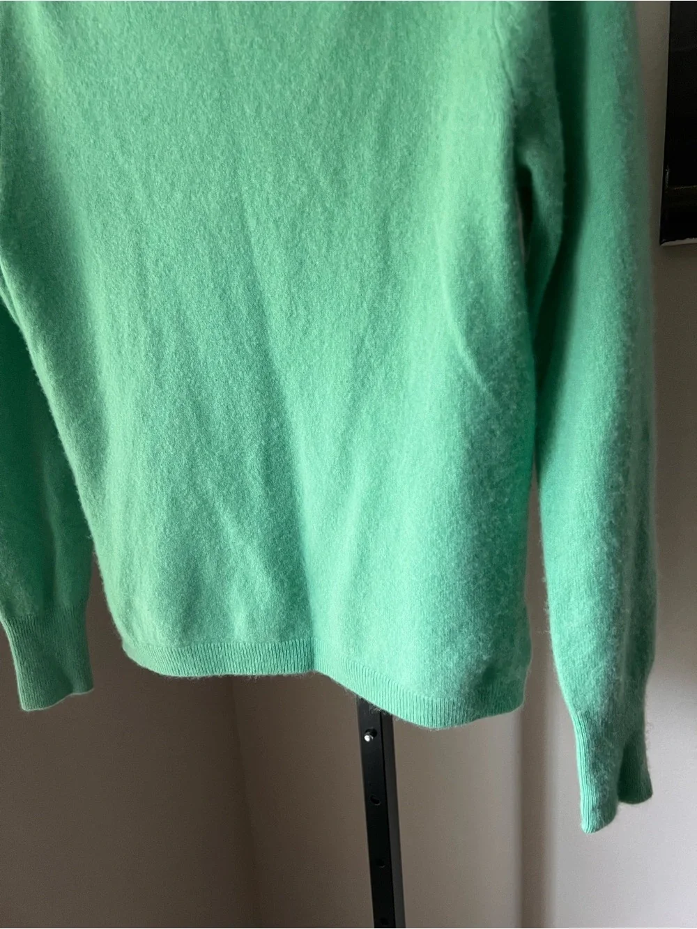 J.Crew 100% Cashmere Sweater Women's Size S Small Mint Green Crew Neck Pullover